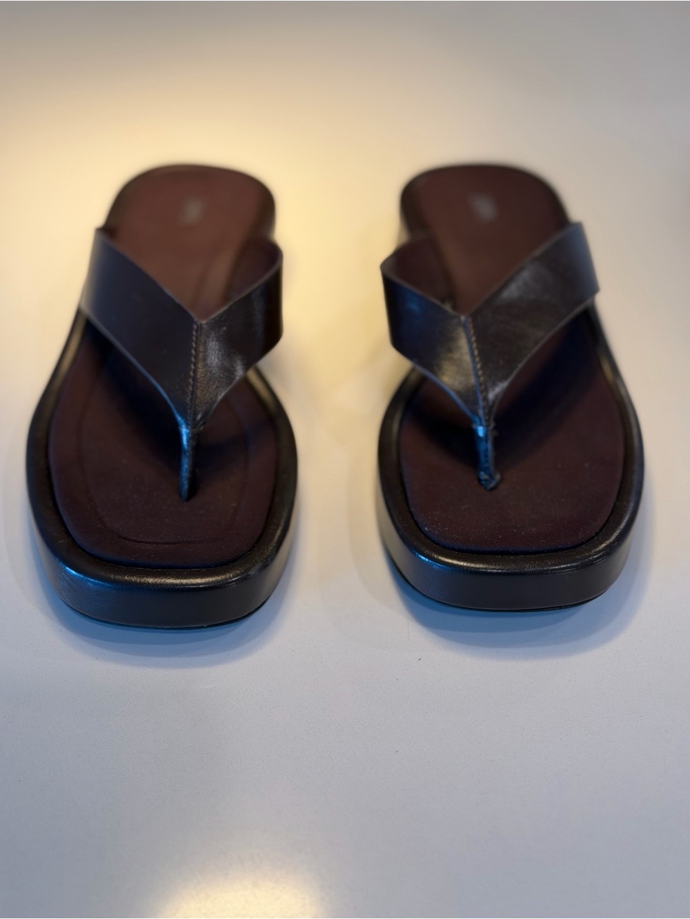 Zara Black Leather Thong Platform Sandals with Brown Footbed - Picture 2 of 4